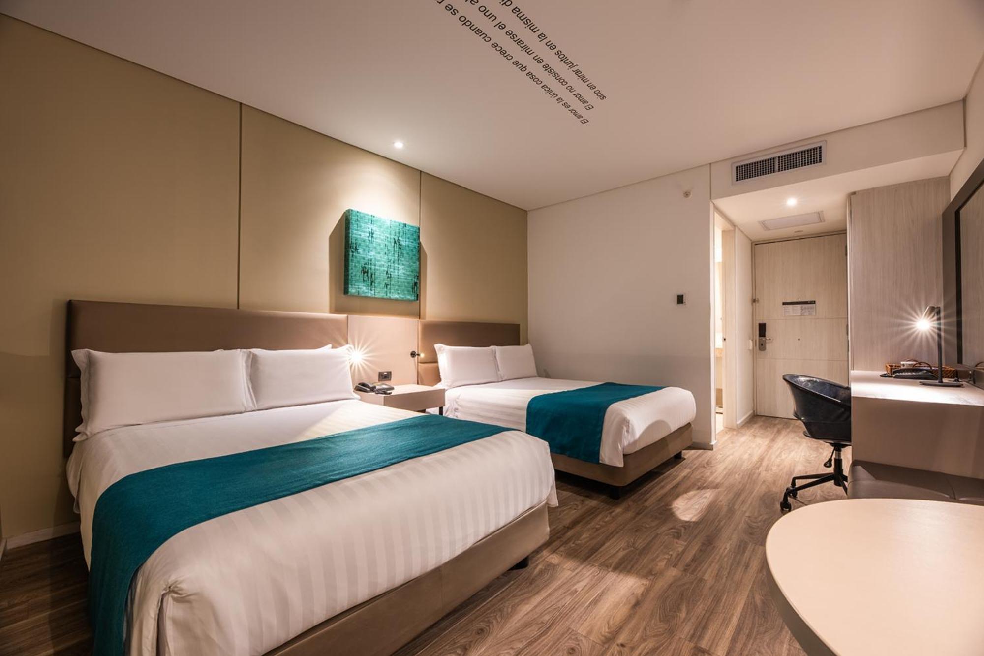 Hotel Estelar Square Medellín Dış mekan fotoğraf