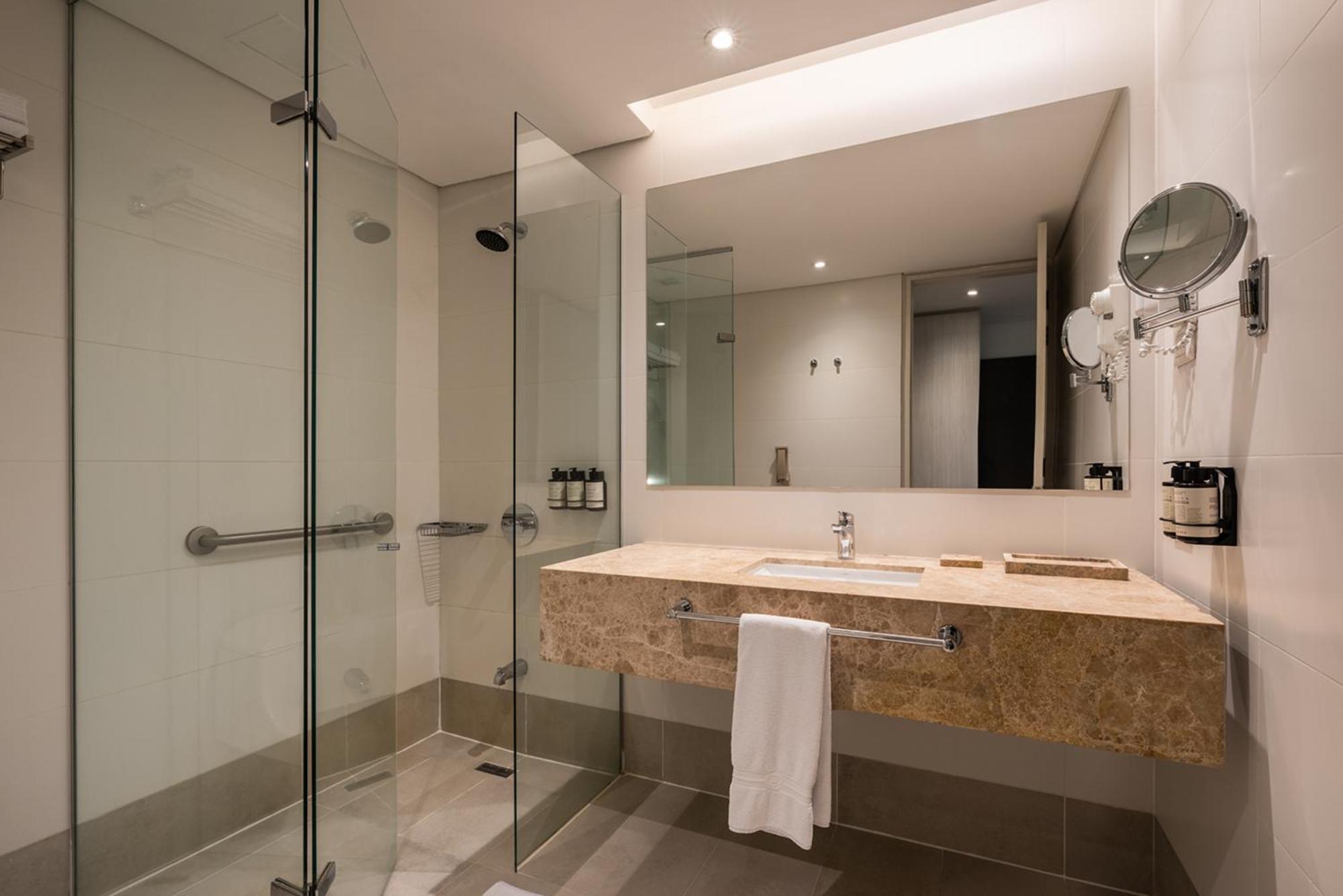 Hotel Estelar Square Medellín Dış mekan fotoğraf