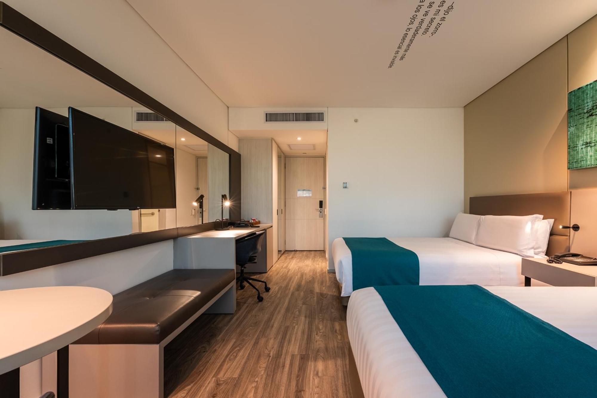 Hotel Estelar Square Medellín Dış mekan fotoğraf