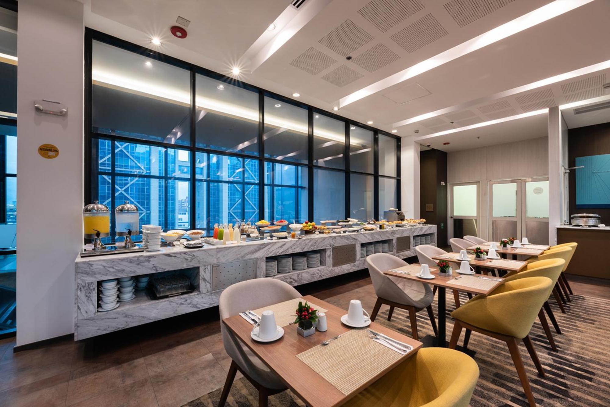 Hotel Estelar Square Medellín Dış mekan fotoğraf